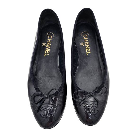 Chanel CC Cap Toe Ballet Flat Navy Patent Leather Slipper Size 37.5 US 6.5 7 - Picture 3 of 11